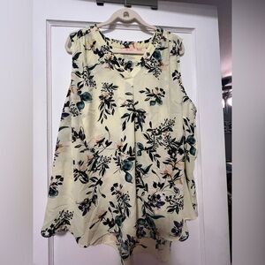 EVRI Black and Yellow Sleeveless Blouse Relaxed Fit